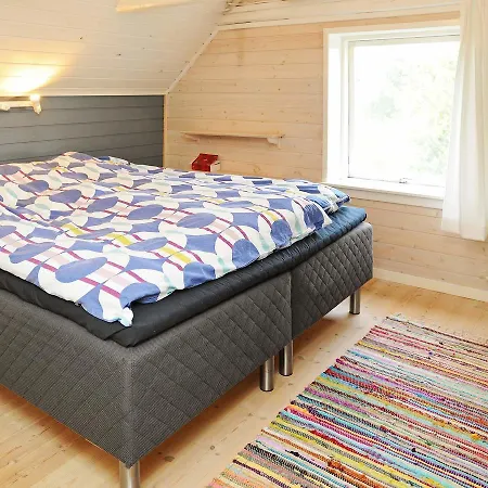 Semesterbostad Holiday Ix